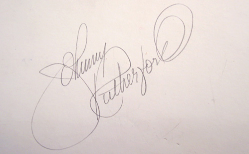 autographs_rutherford.JPG